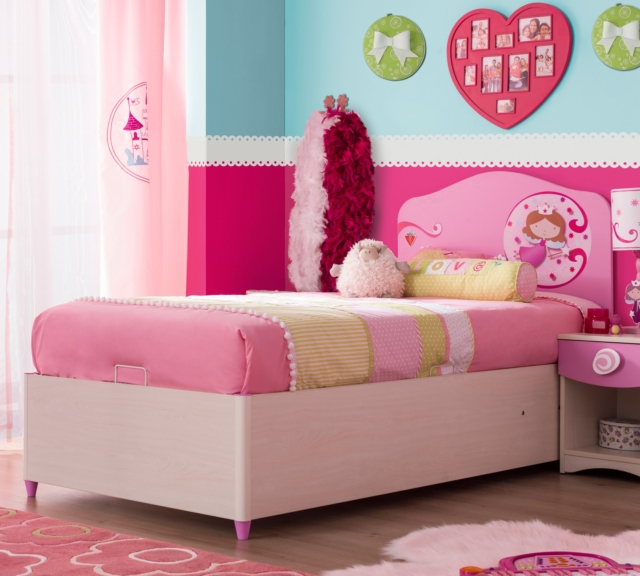 Детская принцесса. Кровать для девочки. Детские кровати для девочек. Красивые кровати для девочек. Кровать для девочки 4 года.