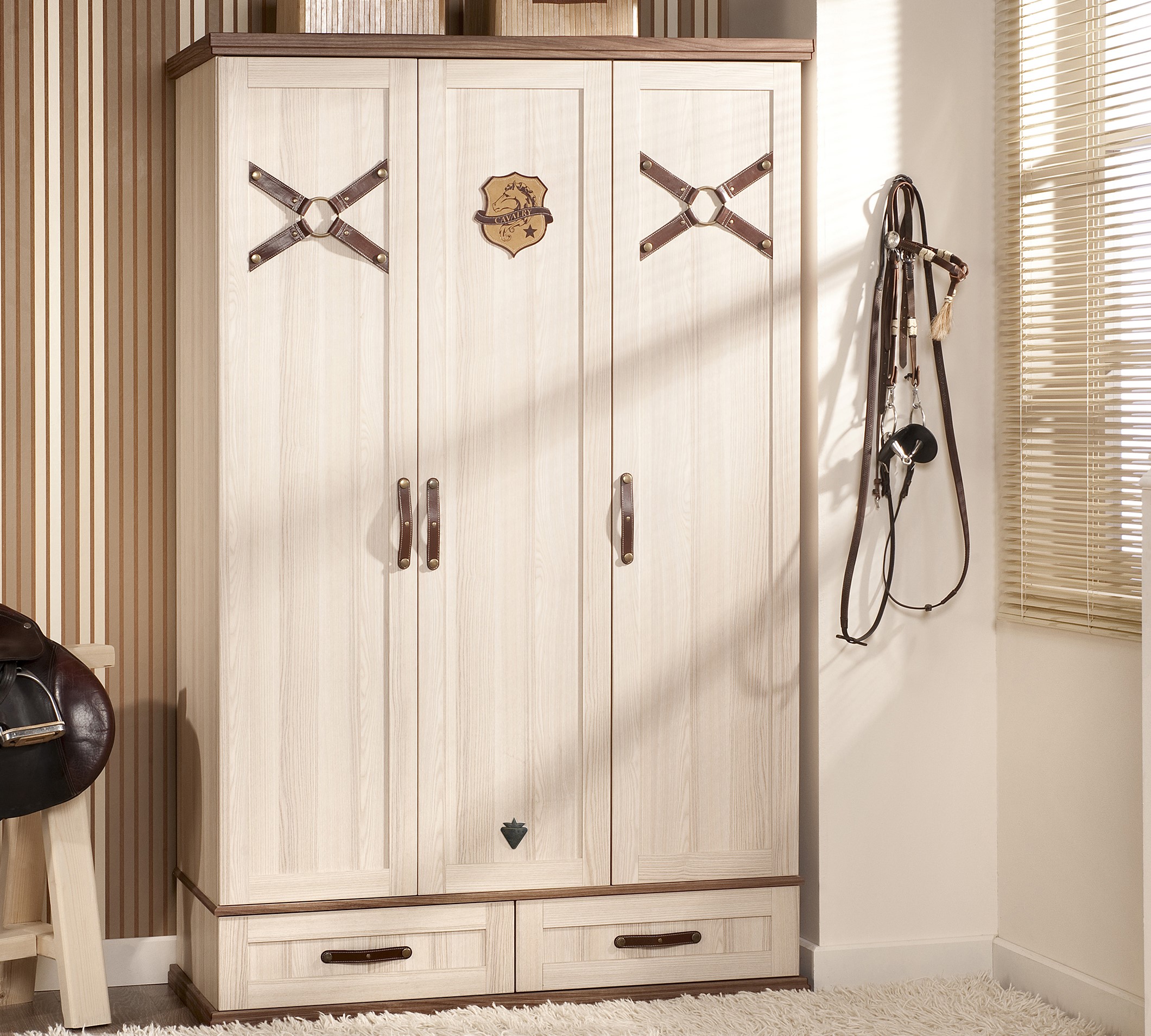 Royal Large Wardrobe / کمد سه درب رویال