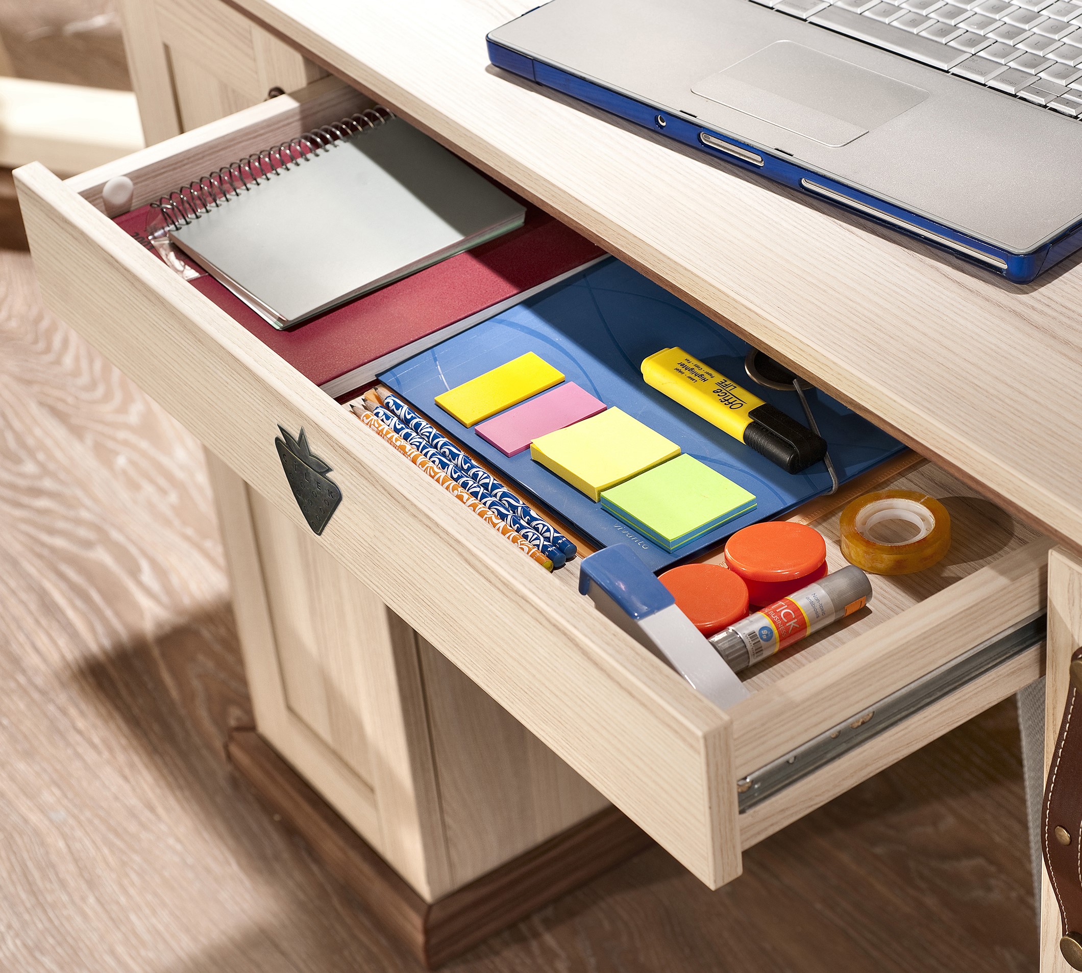 Royal Study Desk & Unit / میز تحریر و صندلی رویال 2