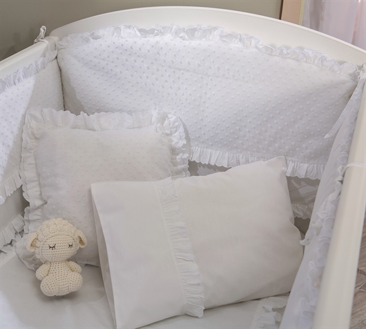 white Swining Baby Bed