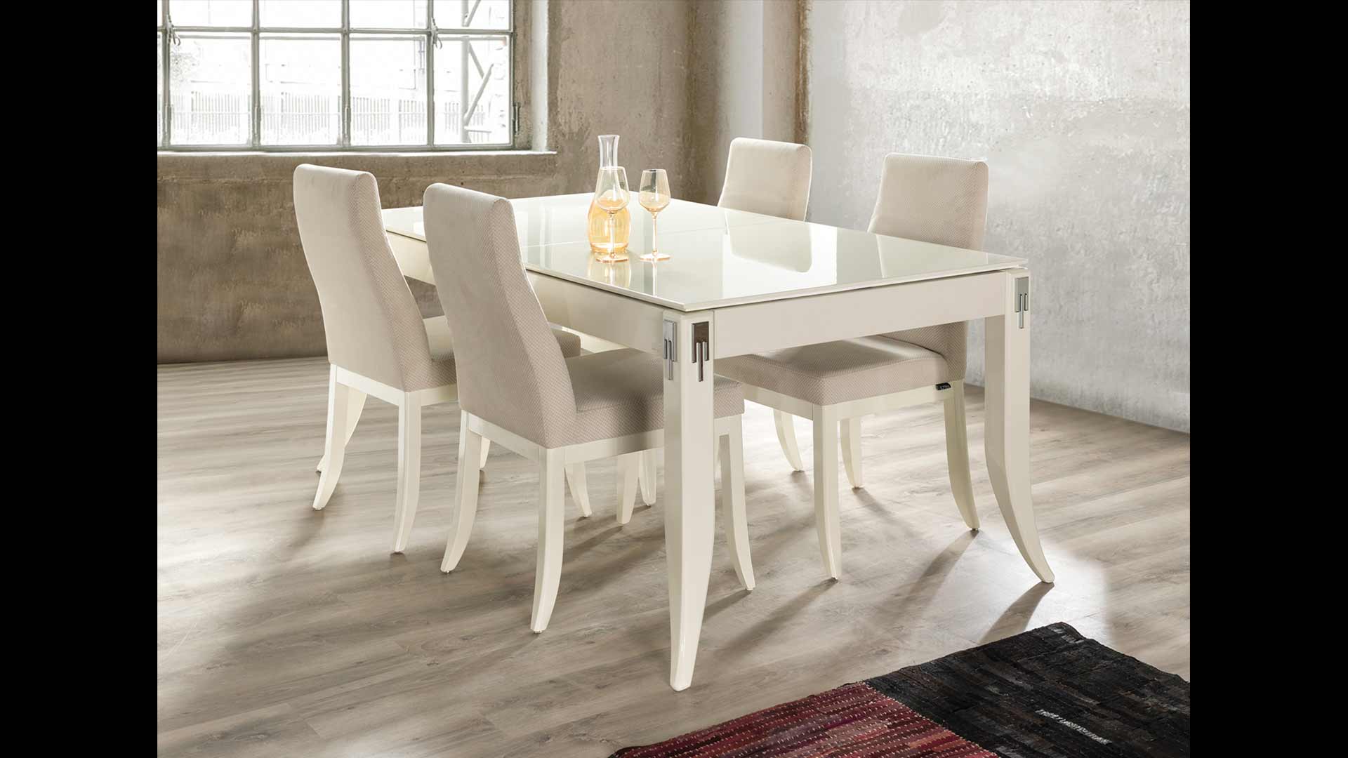 میز غذاخوری سورنا