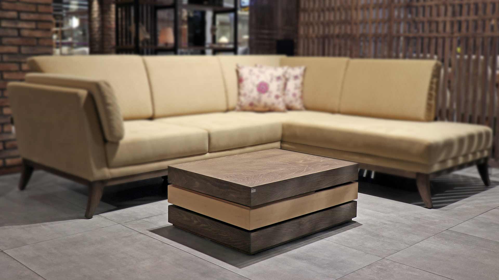 جلو مبلی تریپل