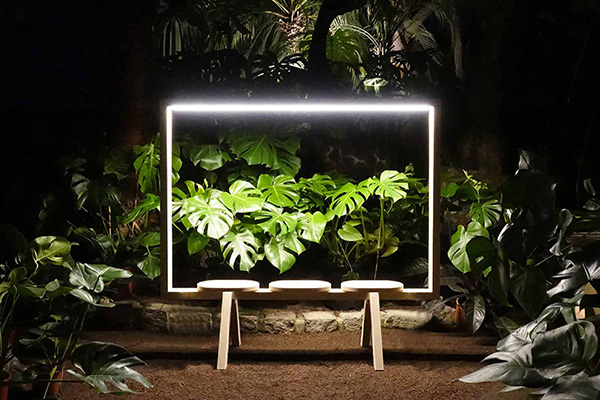 استند دکوری گل