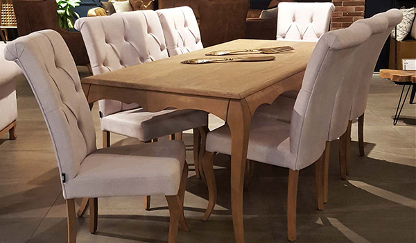 آراستگی محیط و کارکنان فروشگاه