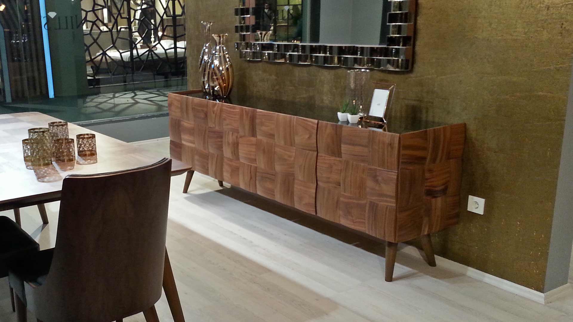 میز کنسول پرالین