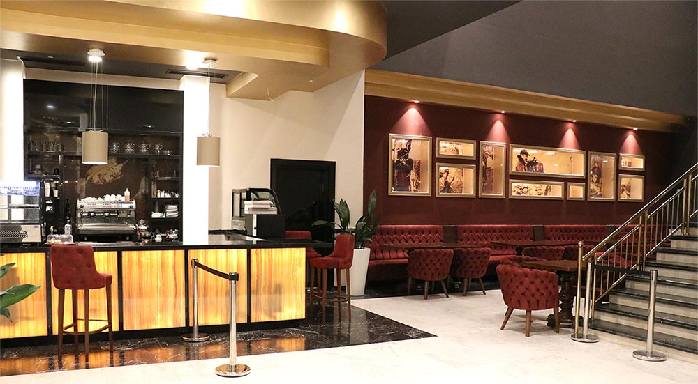 صندلی کافی شاپ