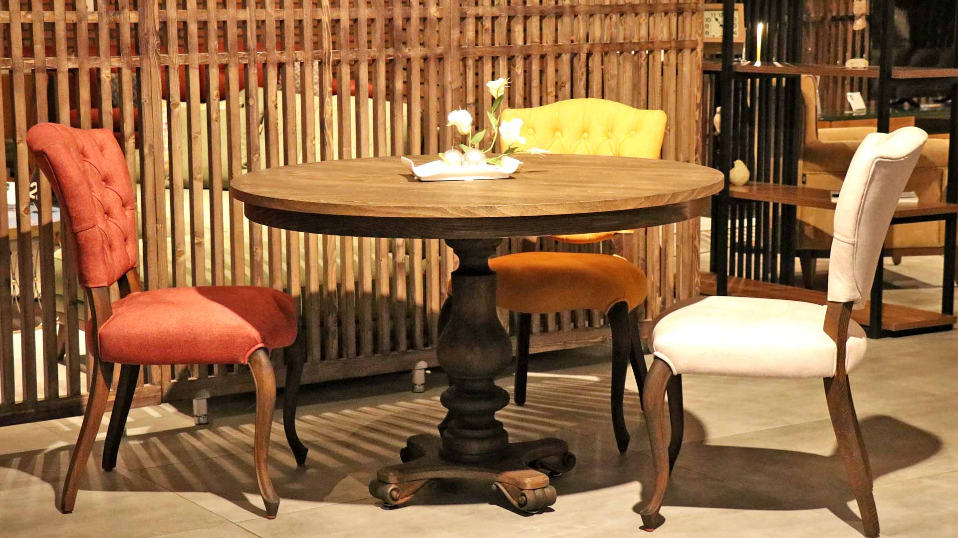 میز غذاخوری روناک