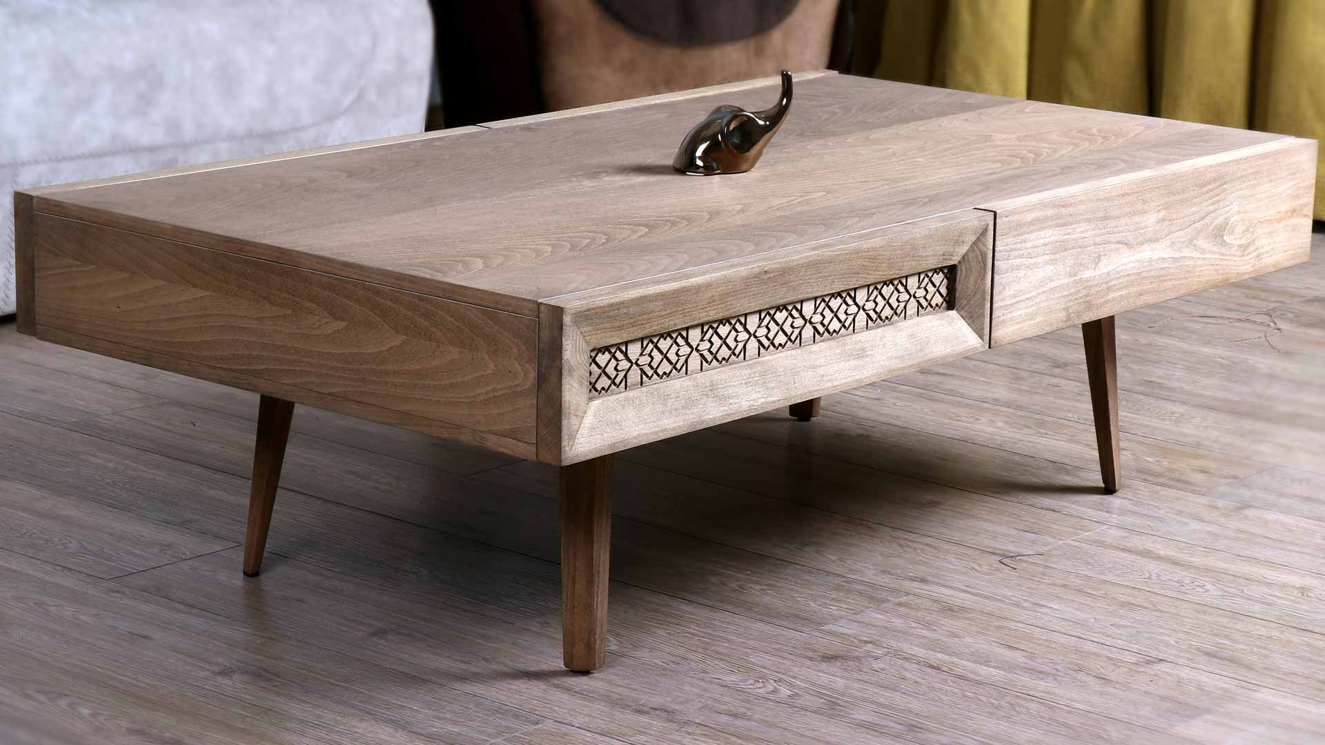 میز جلومبلی فرم