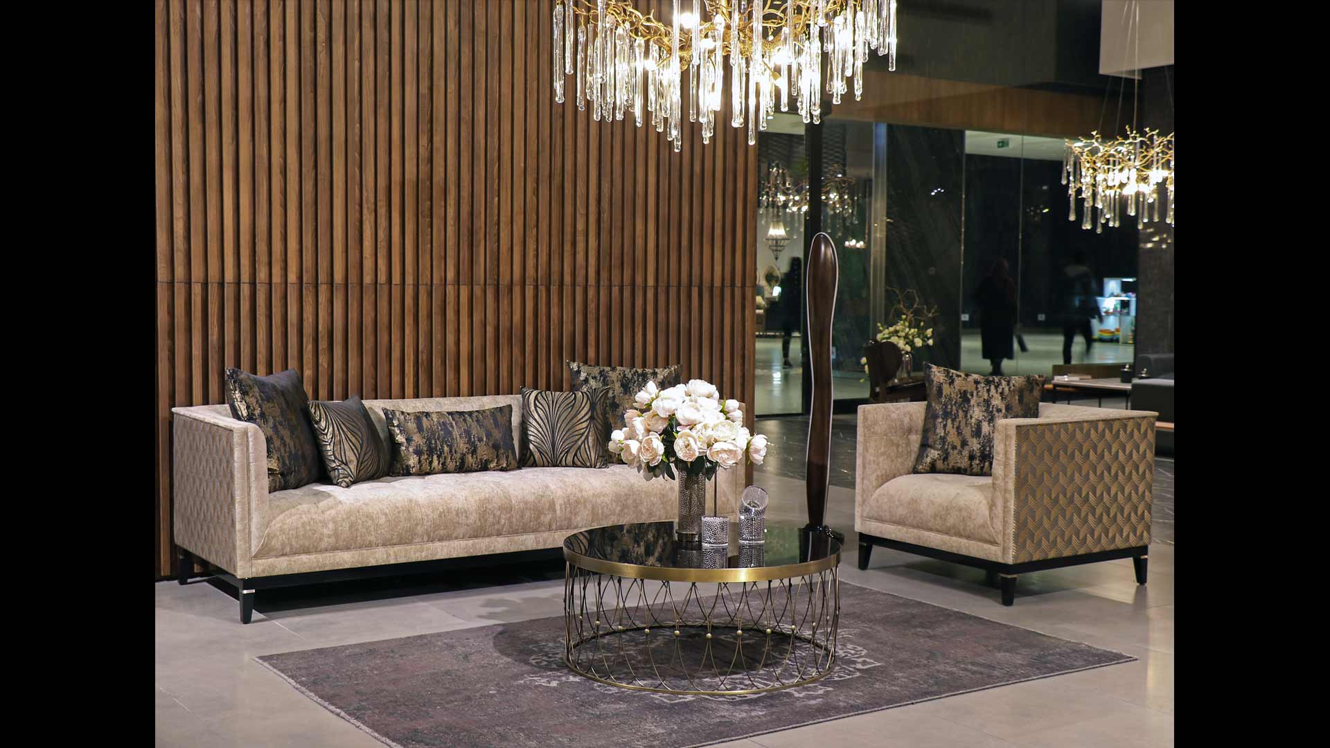 مبلمان رویال