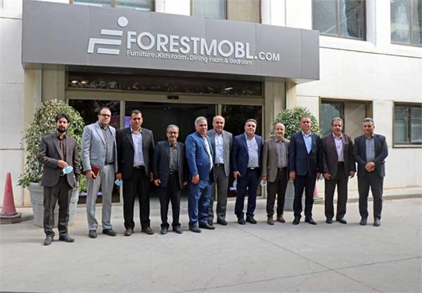 بازدید ریاست محترم امور شعب بانک ملی شهر تهران و هیئت همراه از کارخانه فارست مبل
