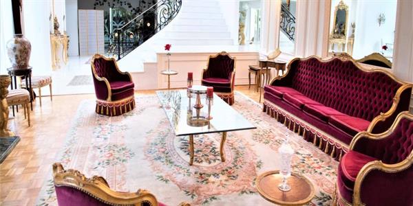 ۹- از چه راه هایی می توانیم برای خرید اکسسوری هایی که در طراحی دکوراسیون به کار می روند، اقدام کنیم؟