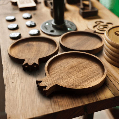 به چه دلیل باید سطح ظروف چوبی پوشش دهی شود؟