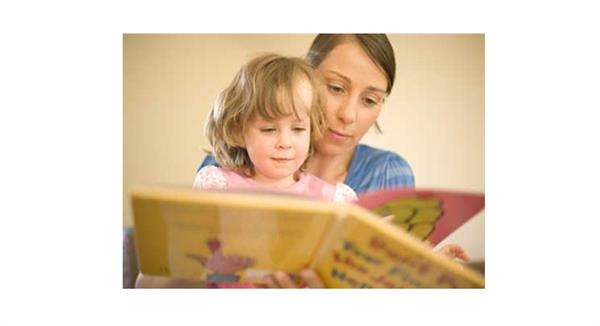 خواندن کتاب برای کودک و نوزاد مهارت شنوایی آنها را افزایش می دهد!