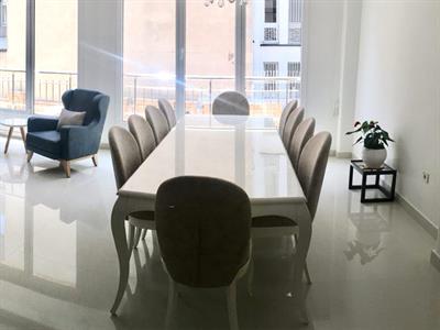 میز غذاخوری پرنسس