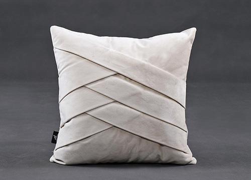 c-195 Cushion