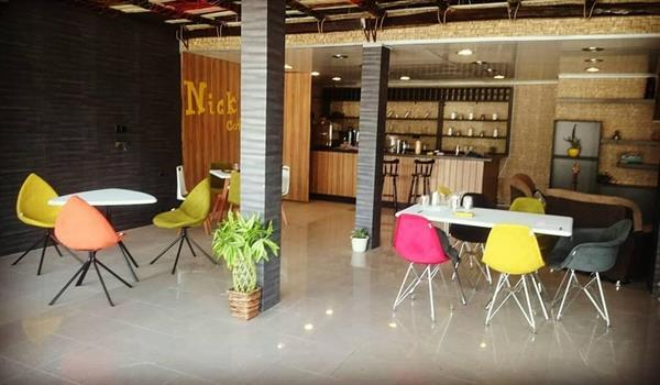 طرح های میز و صندلی کافی شاپ برای فلز آلومینیوم در کدام نوع بیشتر است ؟