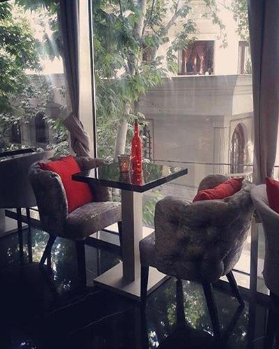 صندلی رستورانی مناسب را باید چطوری تهیه کنیم؟