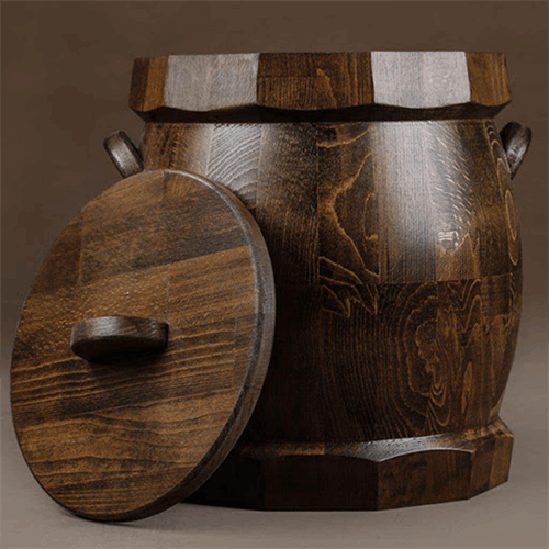 تاریخچه استفاده از چوب در ایران به چه دورانی بر می گردد و آیا ظروف چوبی در دوران باستان کاربردی داشته است؟