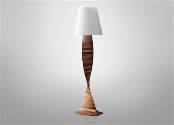 آباژور ایستاده پال