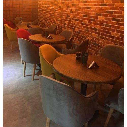 بهترین جنس مبل در کافی شاپ از چیست و چرا از آن استفاده می شود؟