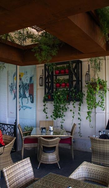 اصول مهمی که برای جذب مشتری در کافی شاپ باید رعایت شود کدامند؟