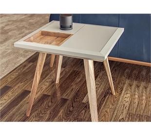 میز کنار مبل پریزما