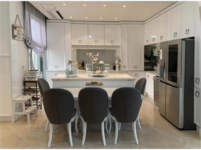 صندلی پارمیس