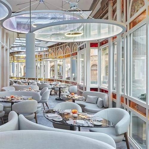 مناطق مشکل برای چیدمان میز و صندلی هنگام طراحی رستوران: