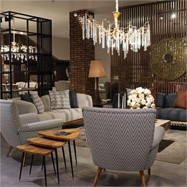 اجازه دهید زندگی با تمام زیبایی هایش جلوی چشمان شما بدرخشد...