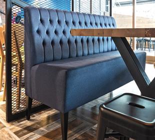 مبلمان لومانا