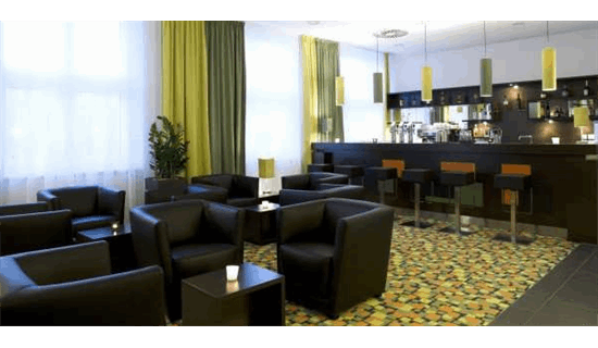 انواع جنس و طرح مبل در کافی شاپ چیست و در چه فضا هایی استقبال می شود؟