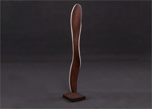 آباژور ایستاده لوم