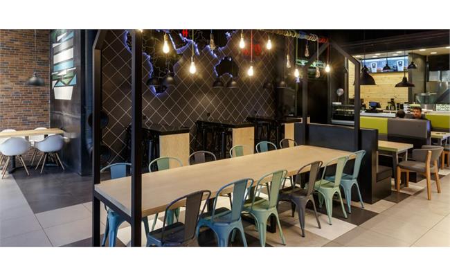 مبل در کافی شاپ تا چه اندازه مهم است و چرا باید در کافی شاپ قرار داده شود؟